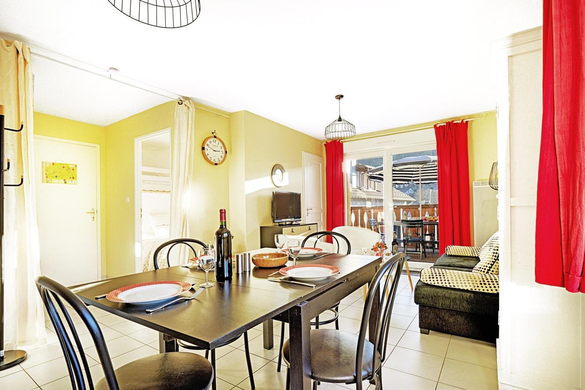 Comme Chez Soi - Vue Montagne Et Garage Prive Apartment *